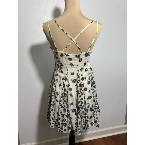 Free People Babydoll Mini Dress Women's 2 Green Floral Spaghetti Swing Fairy New - Picture 5 of 12